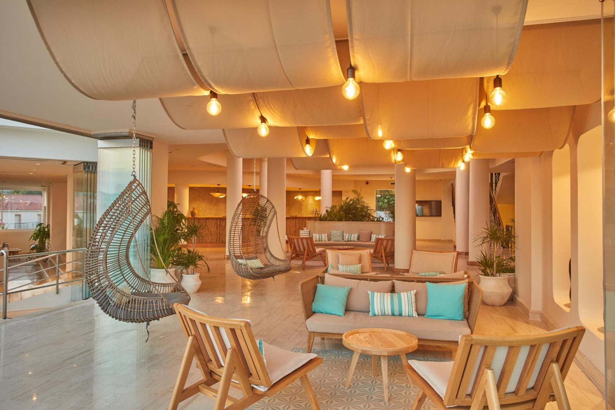 Aluasoul Zakynthos (Adults Only) Hotel Трагаки Екстериор снимка